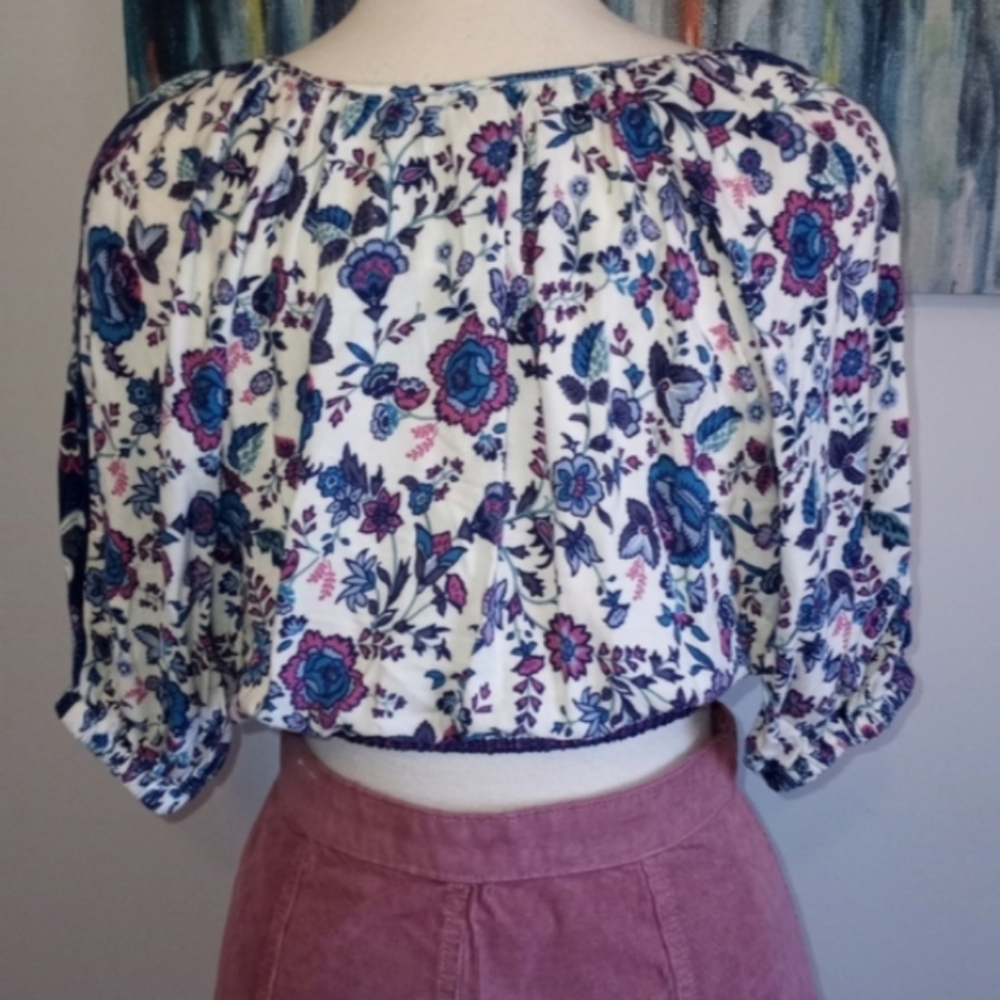 Joie X Revolve Folk Song Peasant Blouse 100% Viscose, Mixed Print Floral, Medium - Picture 3 of 9